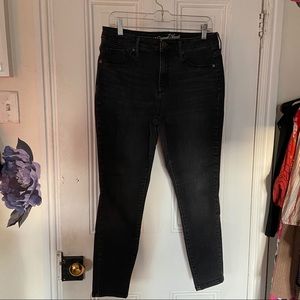 Universal Thread black stretch jeans